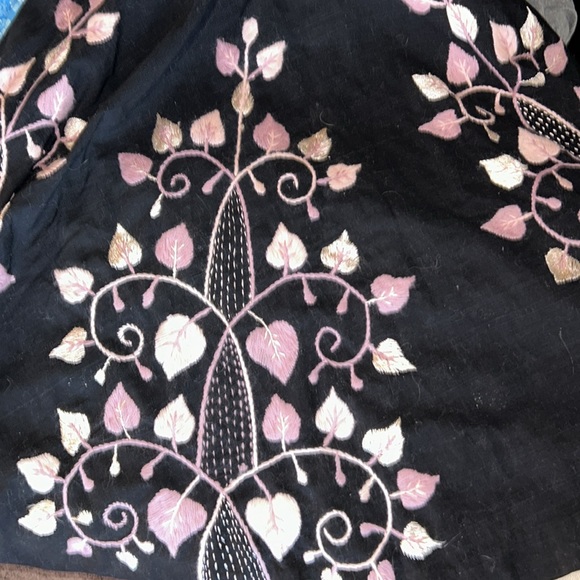1950’s Tachi Castillo hand embroidered skirt - Picture 3 of 4